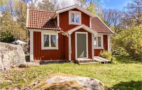 Three-Bedroom Holiday Home in Brakne Hoby, Bräkne-Hoby